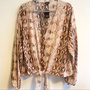 NWT Torrid Snakeskin Crop Top